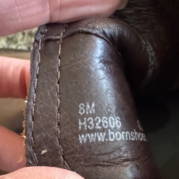 Born Men's Tan Leather Ankle Boots - Picture 9 of 9